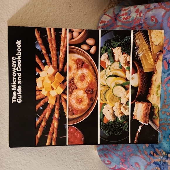 Cookbook Lot - Picture 4 of 7